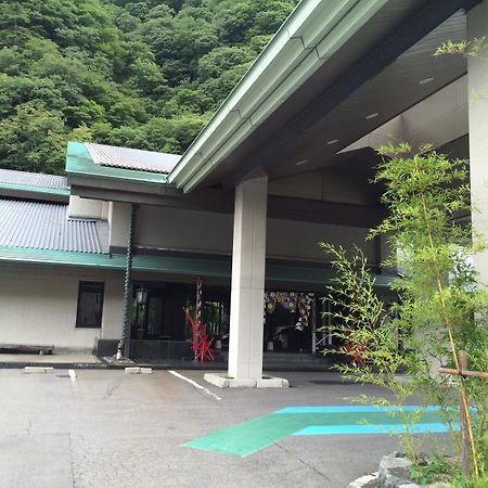 Ryokan Kinranso Hanayama Koriyama  Ngoại thất bức ảnh